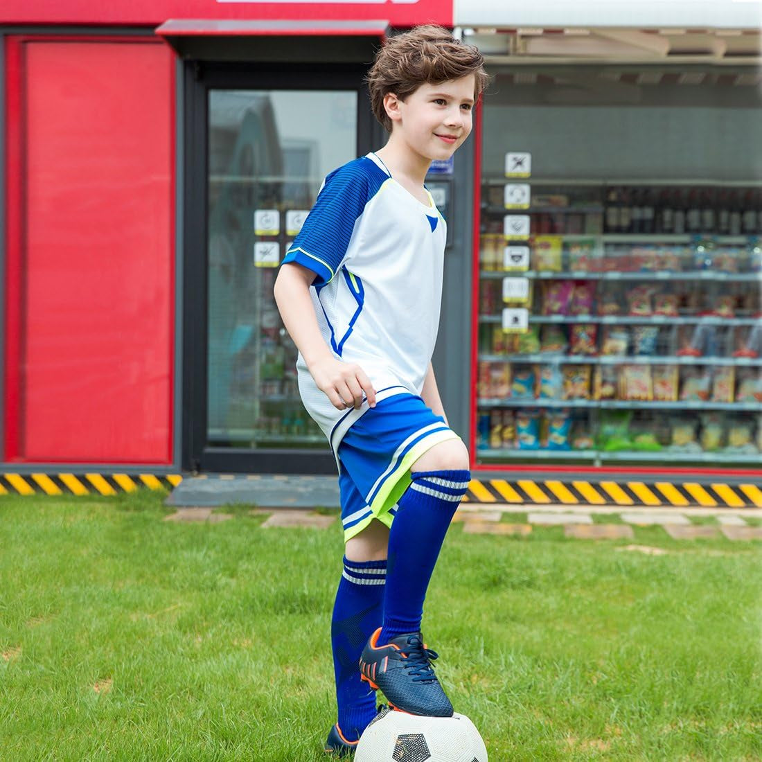 Children's Outdoor Soccer Cleats for Firm Ground - Comfortable Athletic Footwear (Toddler/Little Kid/Big Kid)