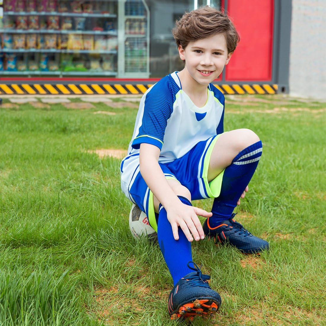 Children's Outdoor Soccer Cleats for Firm Ground - Comfortable Athletic Footwear (Toddler/Little Kid/Big Kid)